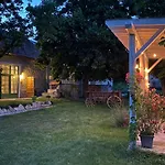 Erdos Vendeghaz Guest house 4*