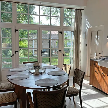 Erdos Vendeghaz Guest house *